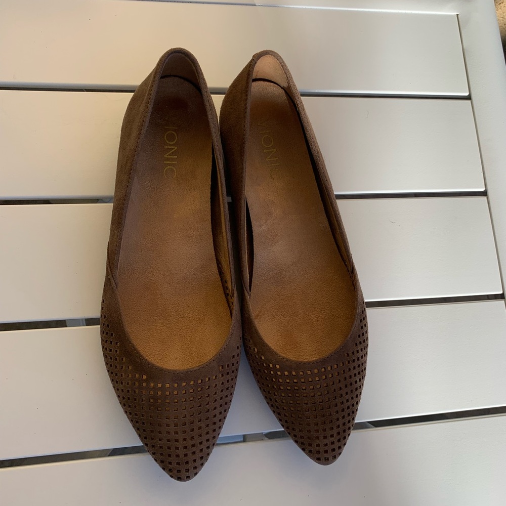 Vionic Brown Suede Perforated Pointy Toe Ballet F… - image 2